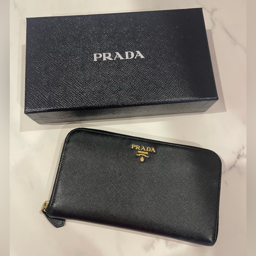 Authentic Prada Saffiano Black Zippy Wallet